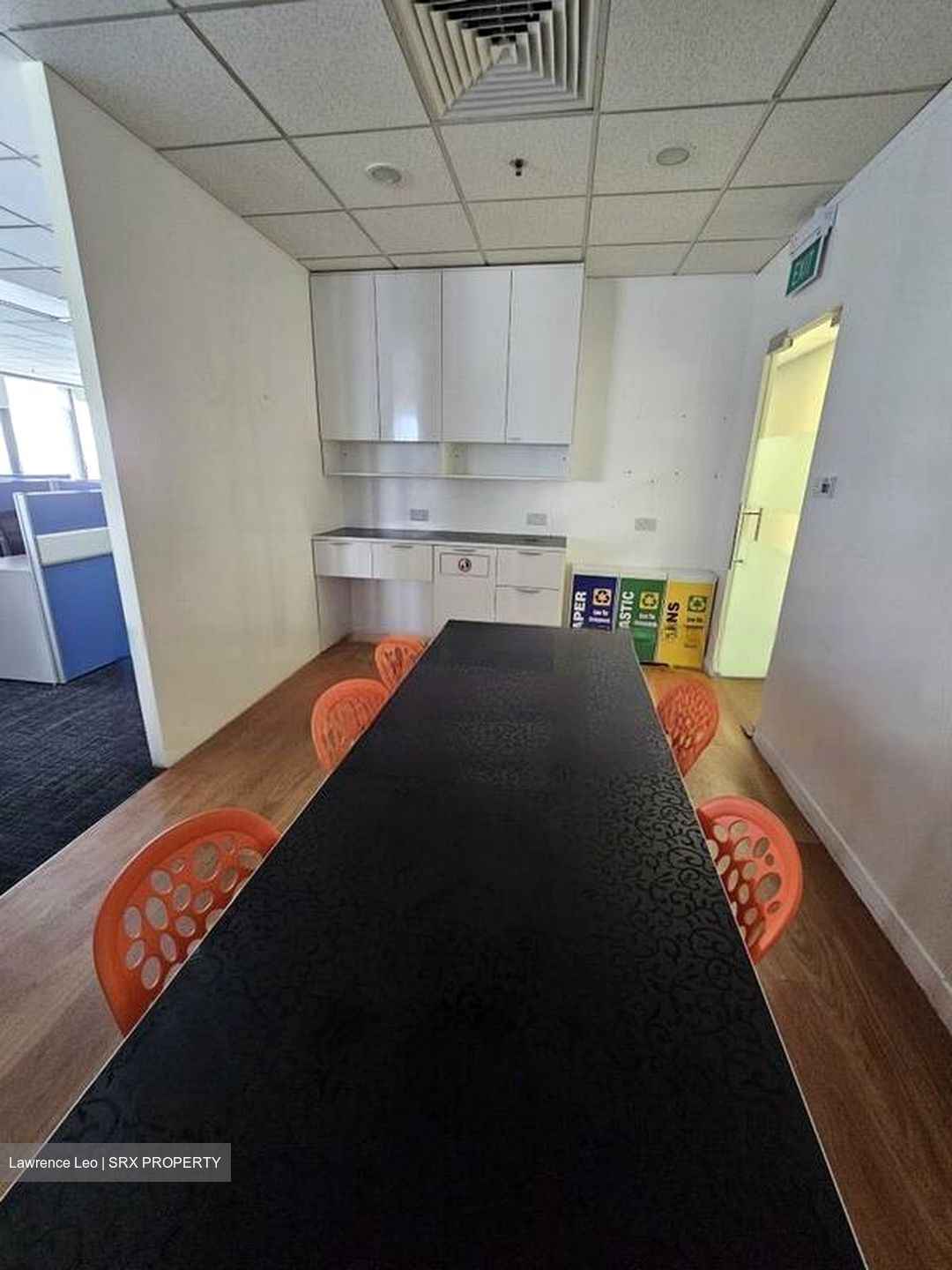 Southpoint (D2), Office #457554801